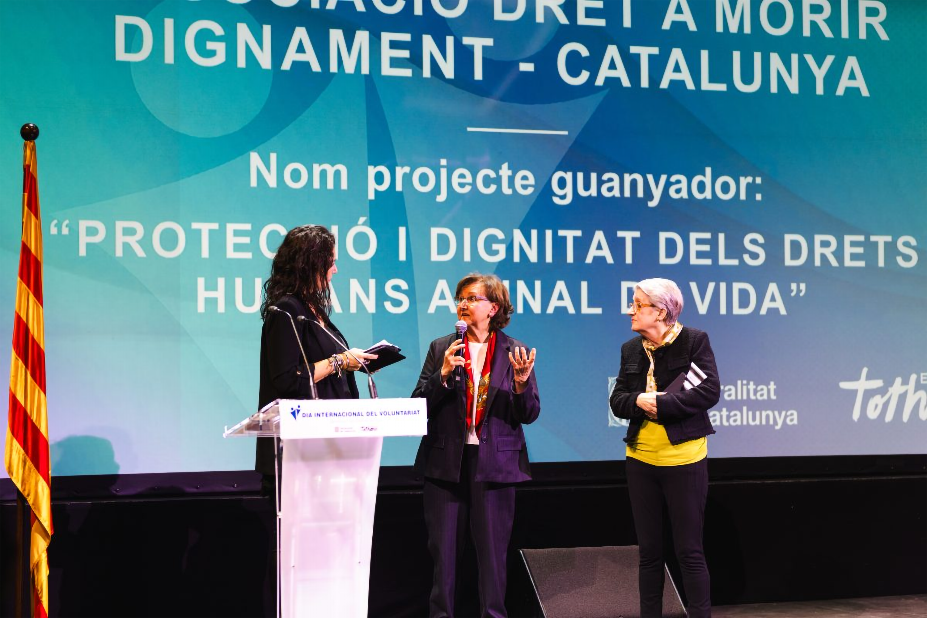 Osona trenca el silenci sobre la mort: DMD es presenta a Vic per defensar l’autonomia al final de la vida